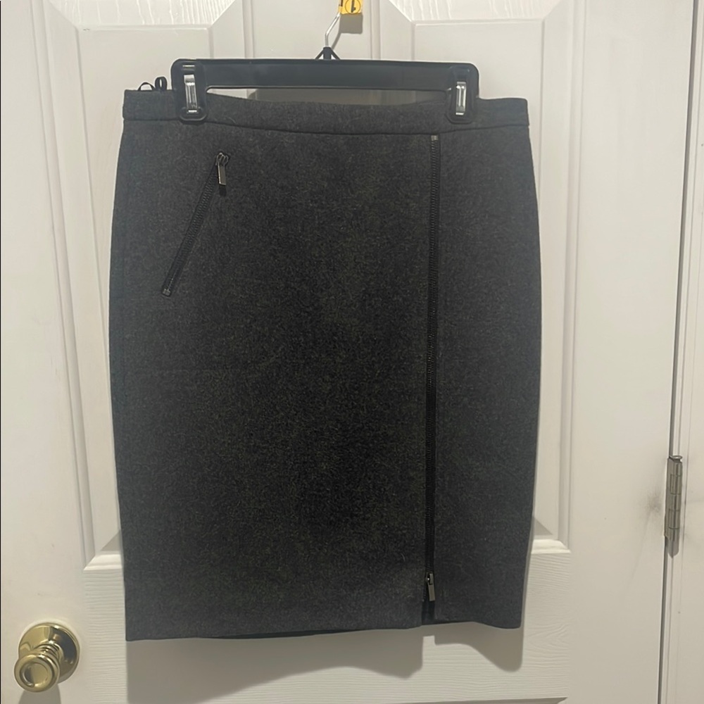 Elegant Charcoal Gray Skirt